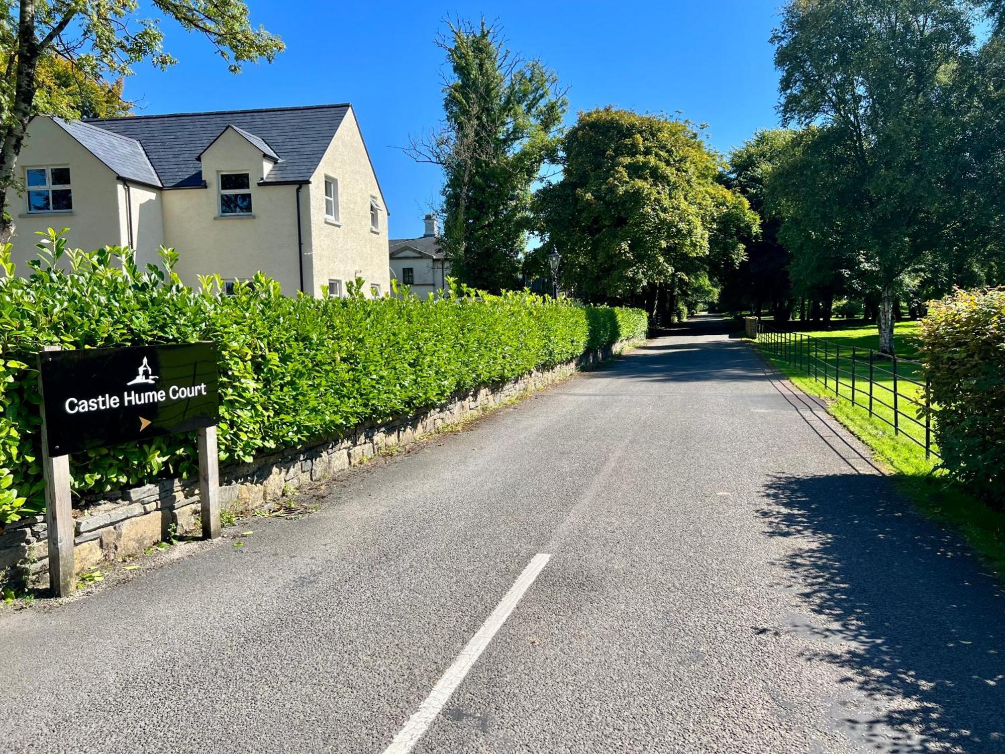 3 Castle Hume Court Holiday House Enniskillen Exterior photo