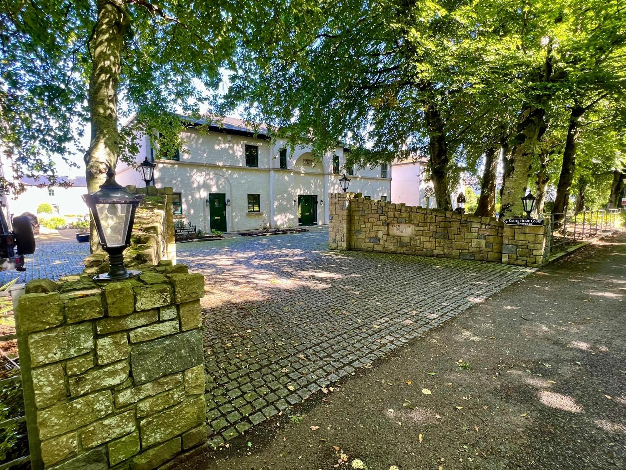 3 Castle Hume Court Holiday House Enniskillen Exterior photo